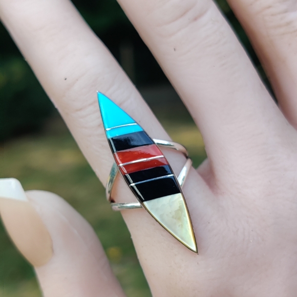 Antique Sterling Zuni signed turquoise coral onyx and mother of pearl ri… - Picture 9 of 10